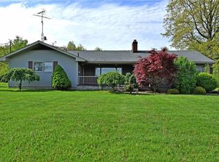 4646 King Graves Rd, Vienna, OH 44473