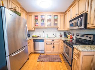 3728 Locust St APT 15, Kansas City, MO 64109