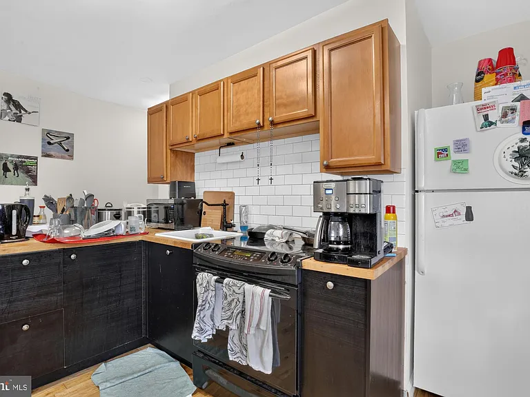 1655 S Bancroft St #2 — Photo 7