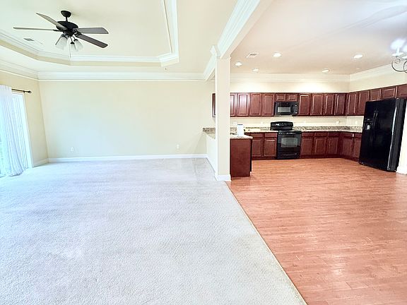 Oakley Lane Villa Living + Kitchen