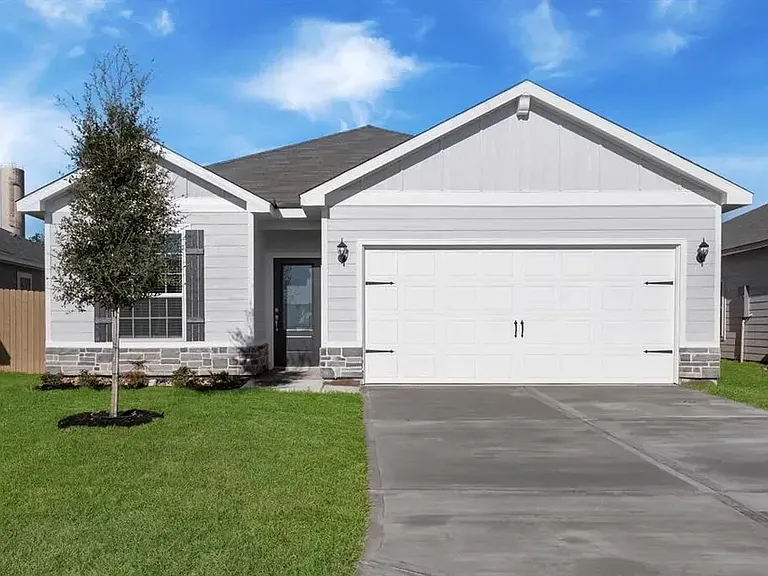 15526 Caramel Springs Dr — Photo 1