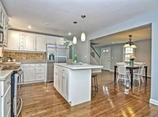 16 Oak Hill Rd, Wayland, MA 01778