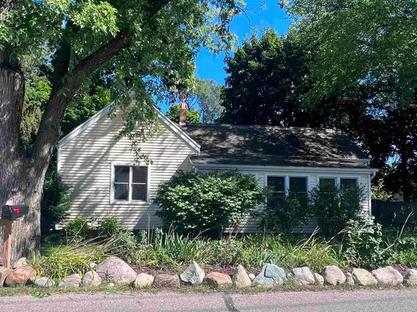 51 Juniper St, Auburn Hills, MI 48326