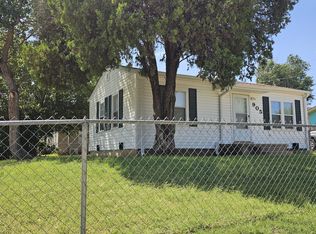 905 SW 28th St, Lawton, OK 73505