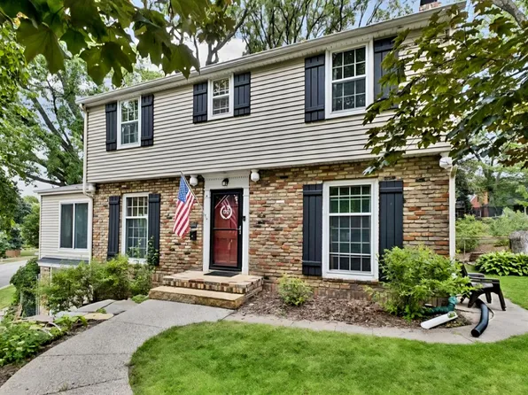 1995 Norfolk Ave, Saint Paul, MN 55116
