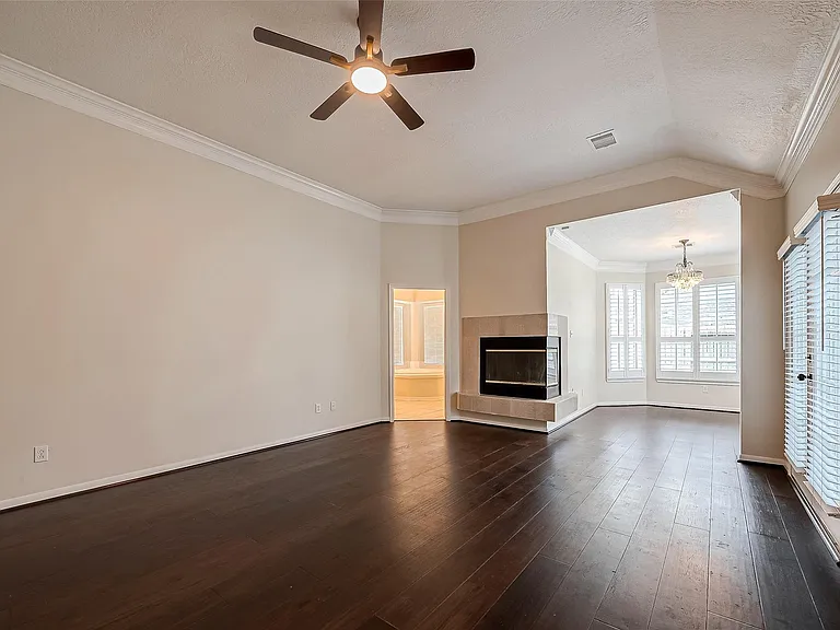20819 Autumn Redwood Way — Photo 39