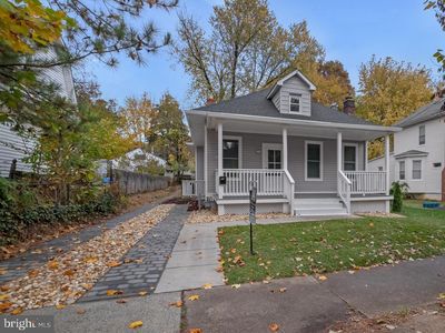 3002 Bunker Hill Rd, Mount Rainier, MD, 20712