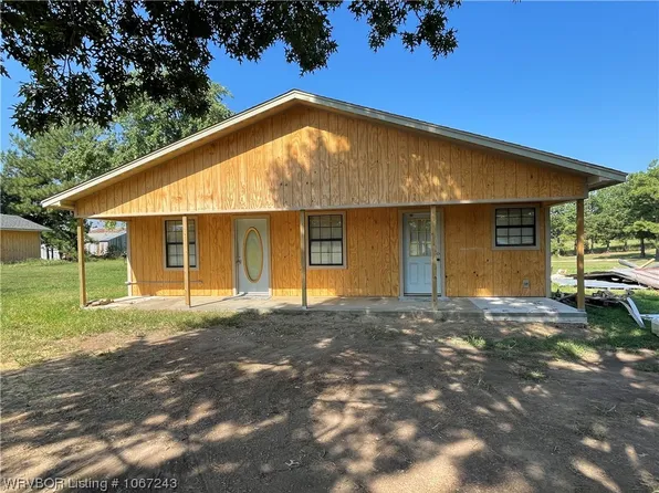80 Calico Mountain Rd, Paris, AR 72855