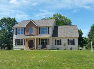 1135 Suffolk Dr, Lititz, PA 17543