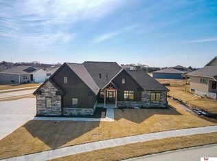 20453 Boulder St, Gretna, NE 68028