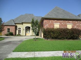 18425 Lake Harbor Ln, Prairieville, LA 70769