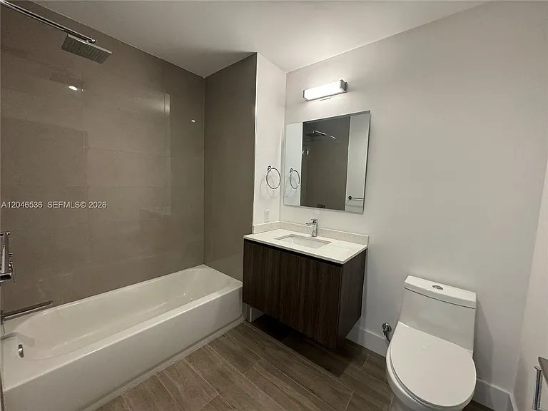 1938 Jackson St #503 — Photo 13