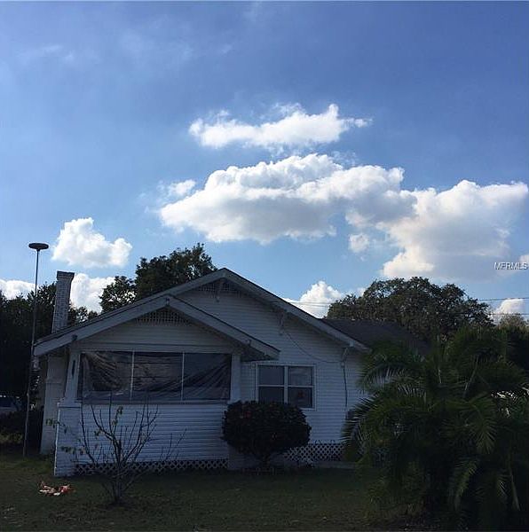 1st image of 1001 Lake Ave