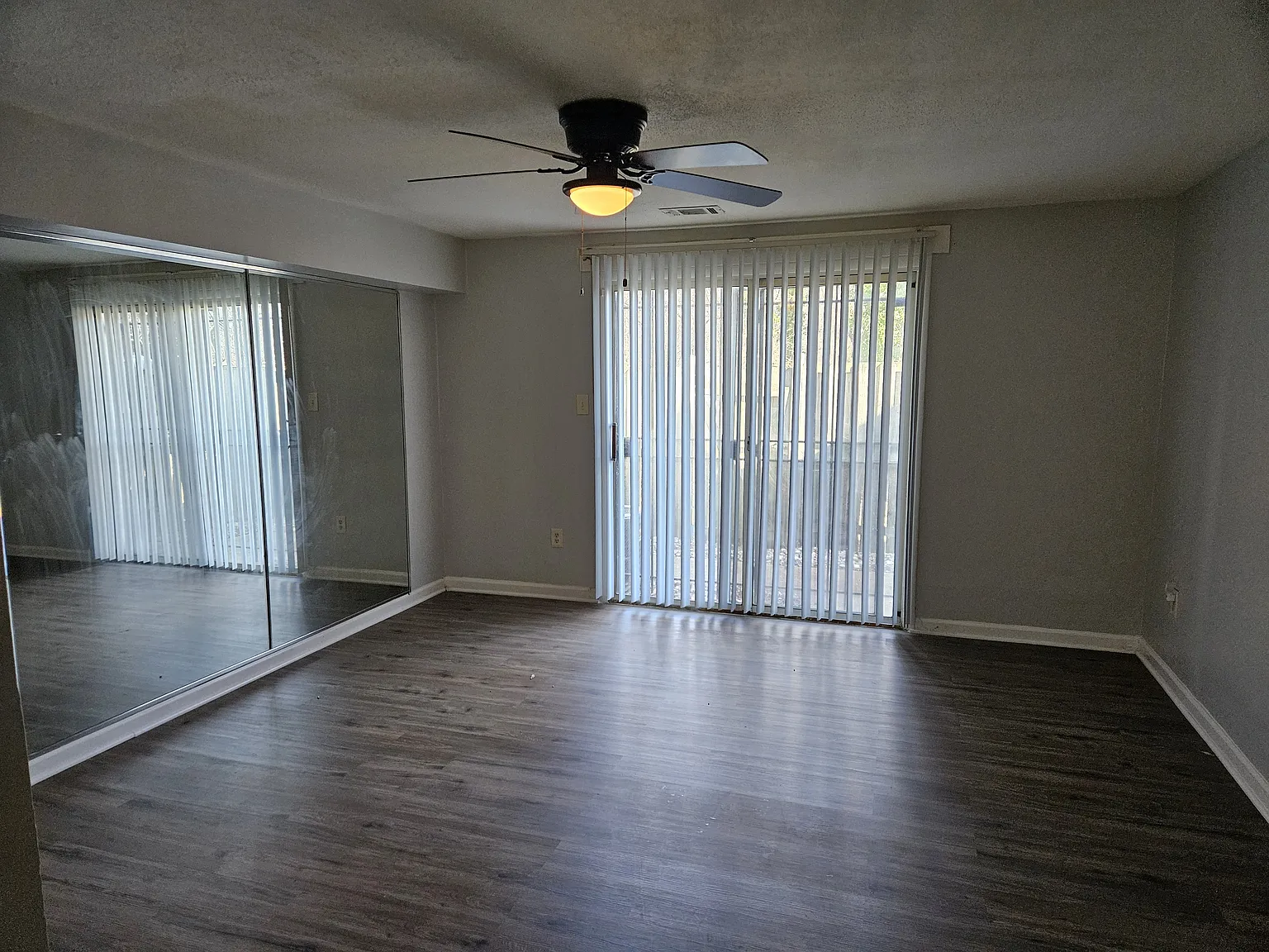 2 bed, 818 sqft, $1,750 — Photo 4