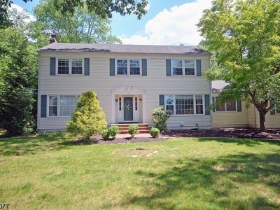 4 Heather Hill Way, Bridgewater, NJ, 08807