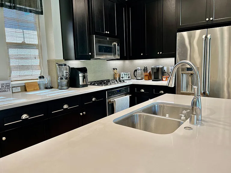 319 Basswood Cmn #11 — Photo 7
