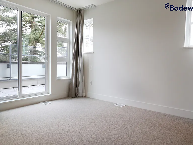 2797 Alamein Ave #3 — Photo 17