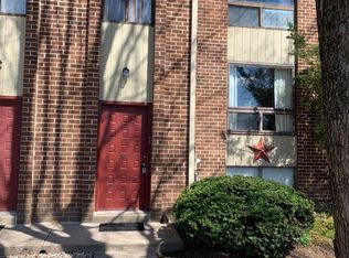 310 Saybrook Ln #6-B, Wallingford, PA 19086