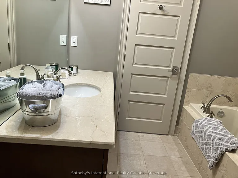 103 Barton Blvd — Photo 9