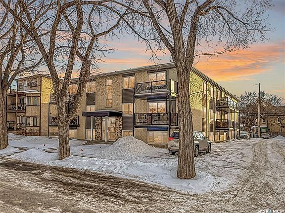 2nd image of UNIT 5-2157 Rae STREET