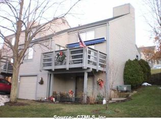 543 Pilgrim Hbr #543, Wallingford, CT 06492