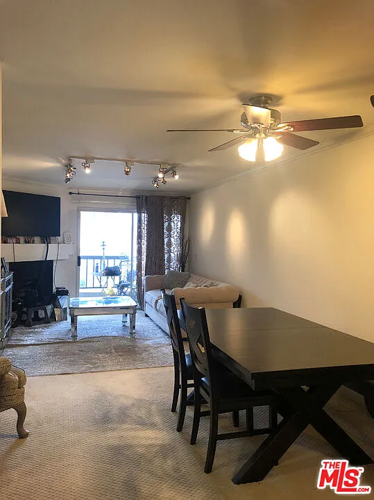 1 bed, 1.0 bath, 690 sqft, $2,495 — Photo 4
