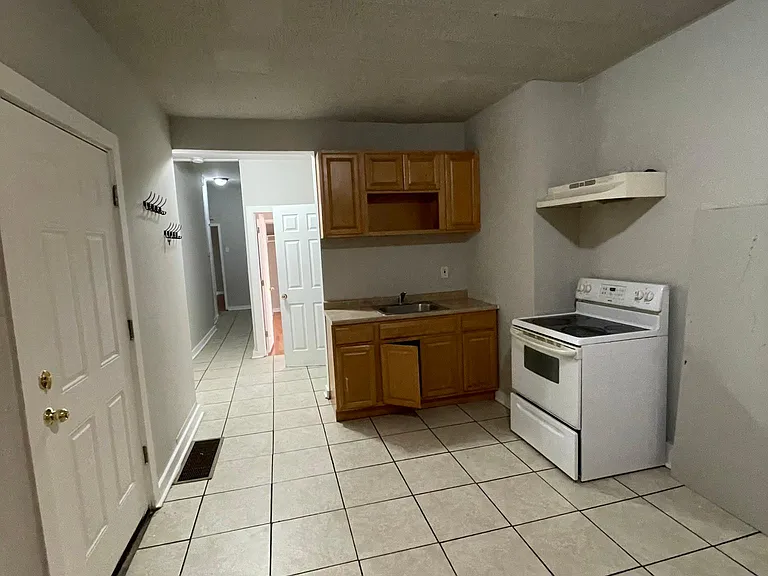 3026 W Lehigh Ave #1 — Photo 10