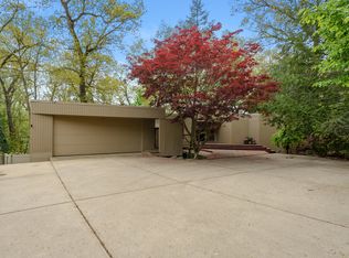 5201 Colony Woods Dr, Kalamazoo, MI 49009