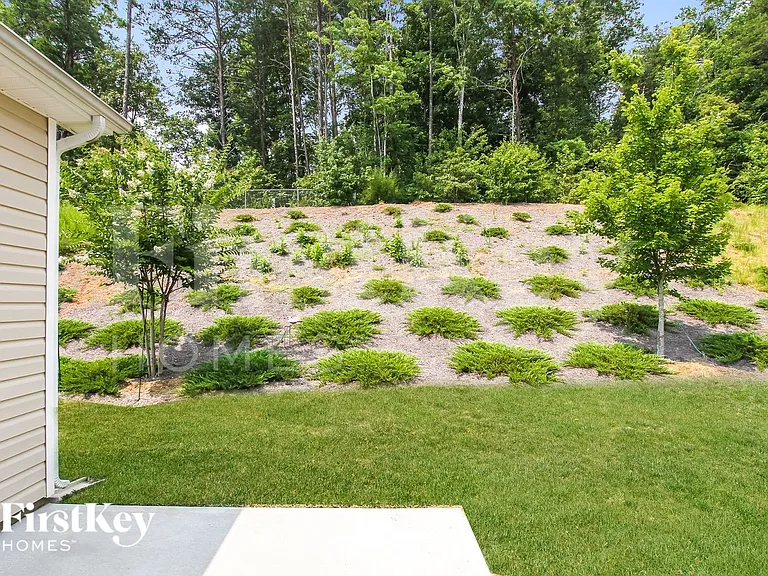 206 Paradise Hills Cir — Photo 15