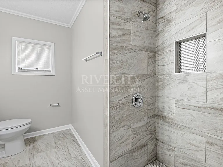 3405 Medford Cv — Photo 14