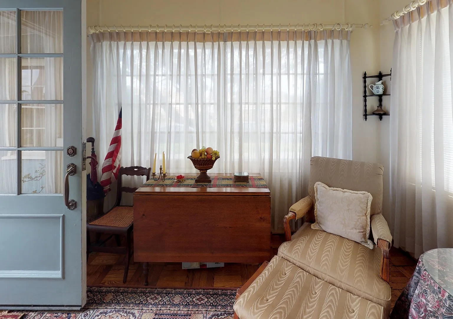 1104 Isabella Ave — Photo 4