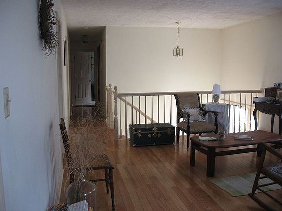 4th image of 245 Bogey Dr