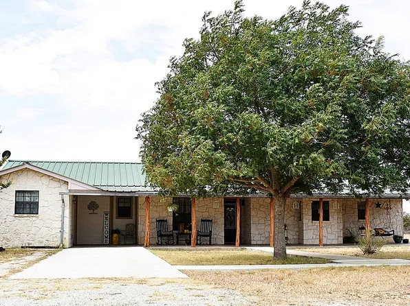 8400 Maner Rd, Harper, TX 78631