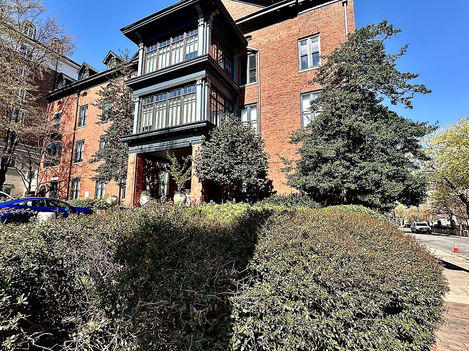 1st image of 229 N Poplar St APT 29