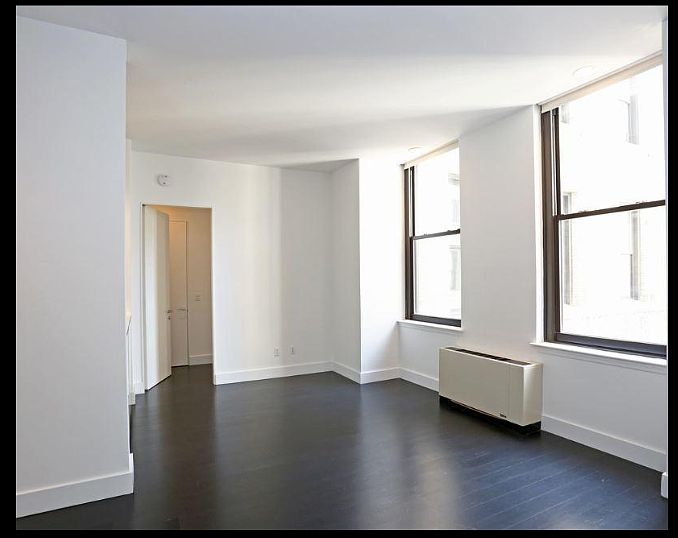 1st image of 25 Broad St Ph T