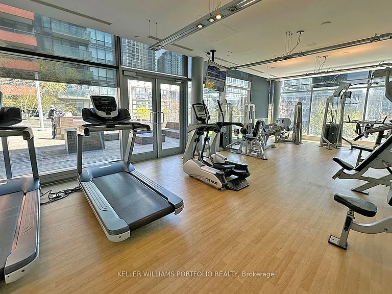 4K Spadina Ave #1618 — Photo 17