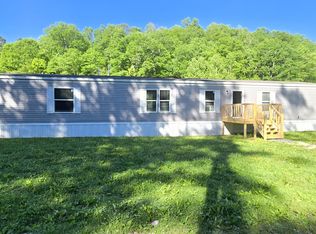 2499 Sacker Rd, Manchester, KY 40962