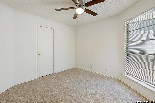 7803 Forest Rnch — Photo 16