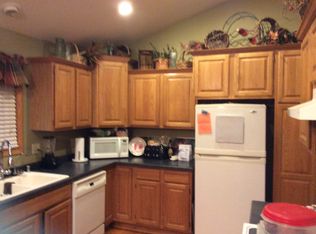 2845 Sandra Ln, Waukesha, WI 53188