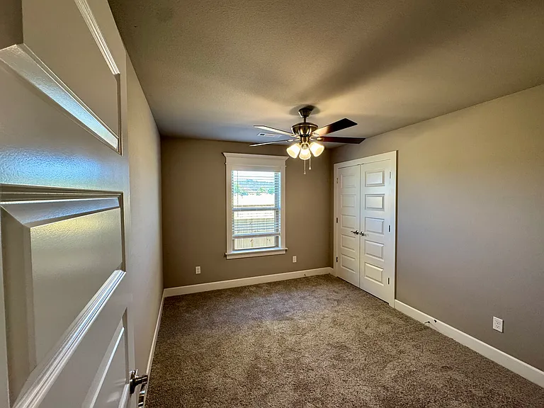 4821 W Planetree St — Photo 17