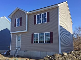 566 Bay St, Fall River, MA 02724