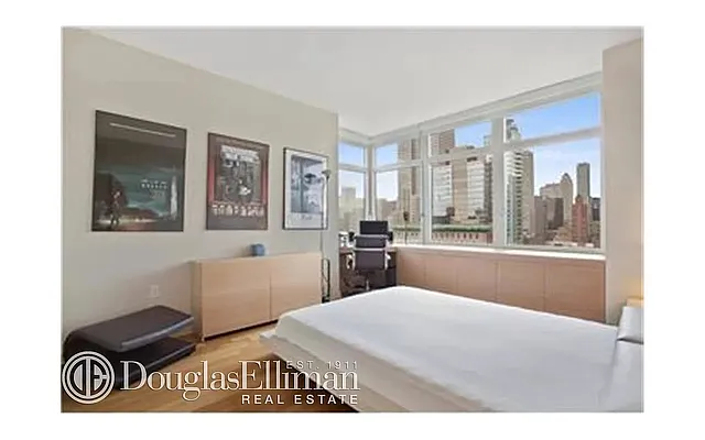 Rented by Douglas Elliman | media 14