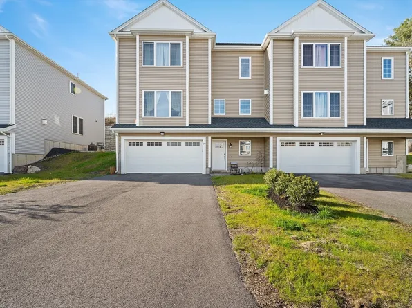 29 Pouts Ln #29, Uxbridge, MA 01569