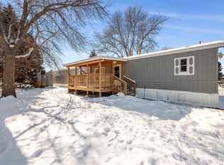 4707 W 15th Pl, Sioux Falls, SD 57106