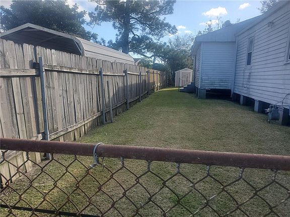 2nd image of 2714 N Roman St