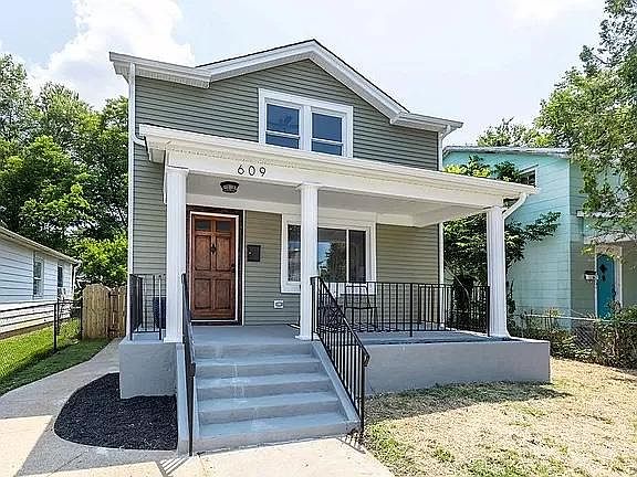 1st image of 609 Hazelhurst Ave