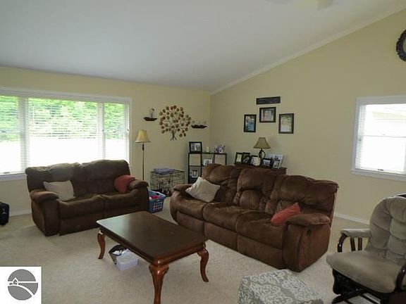 5th image of 7508 Briar Ln