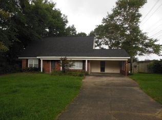 701 Kent Dr, Dothan, AL 36303