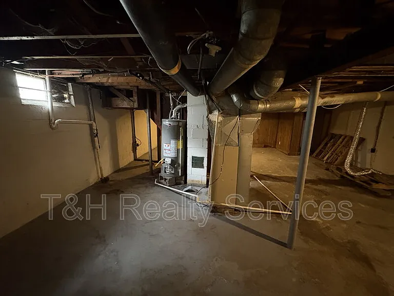 5242 E 20th Pl — Photo 15
