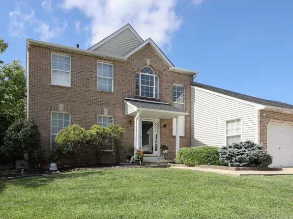 121 Treeline Dr, Deptford, NJ 08096